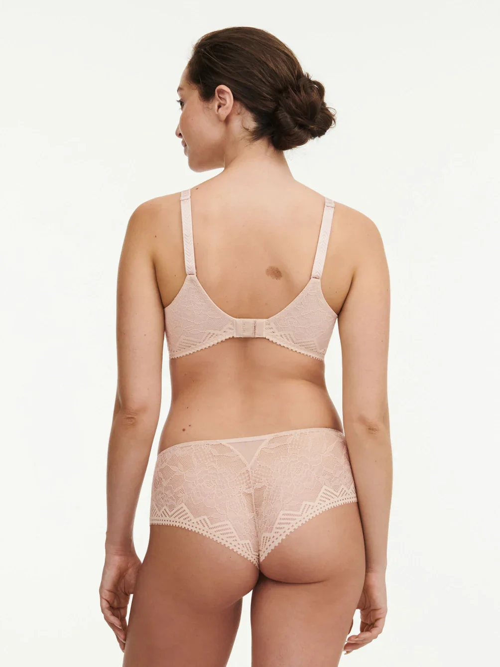 Chantelle - Origins - Covering T-shirt Bra - Image 6