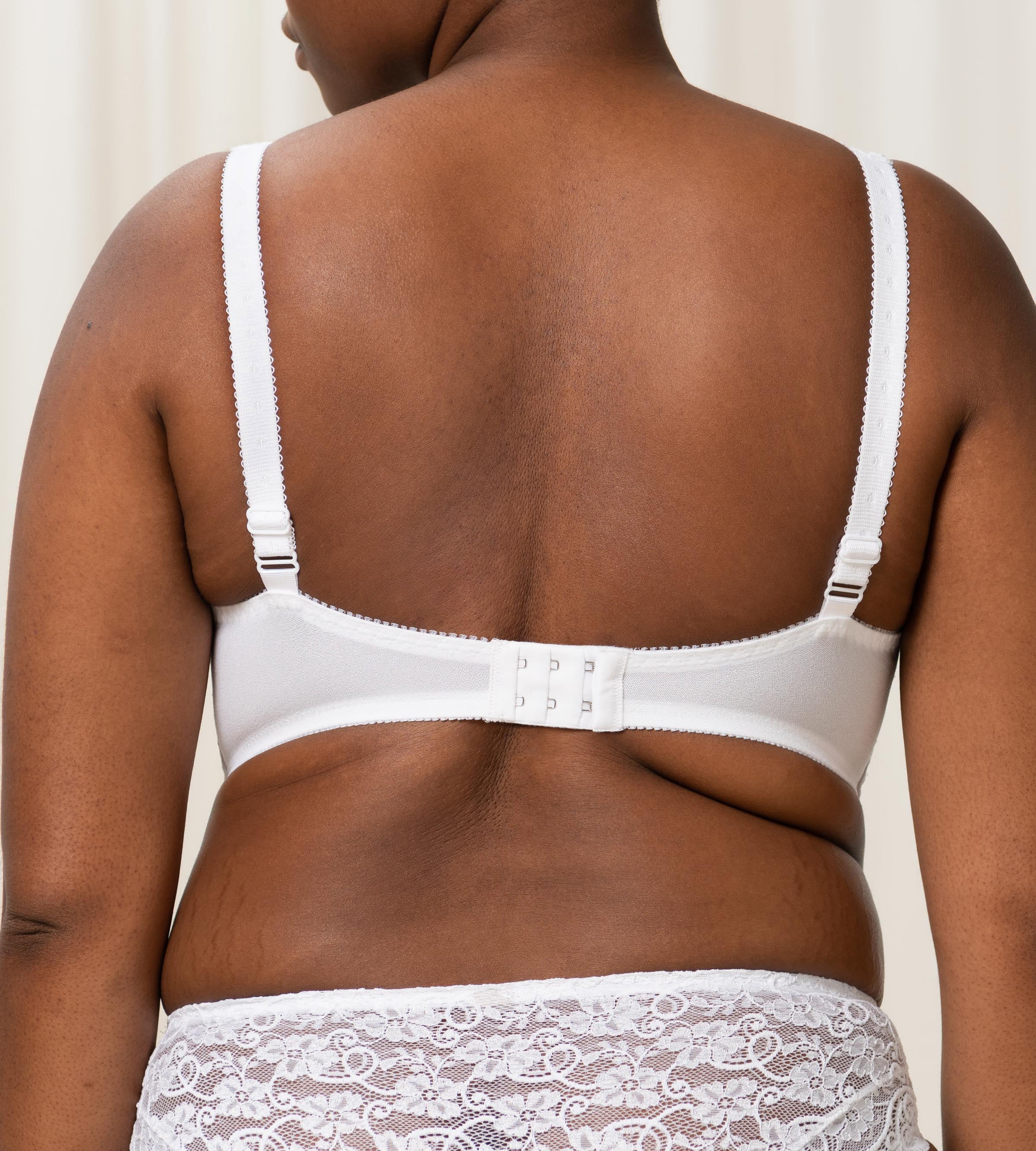 Triumph - Amourette 300 - Underwire Half Cup Bra - Sale - Image 6